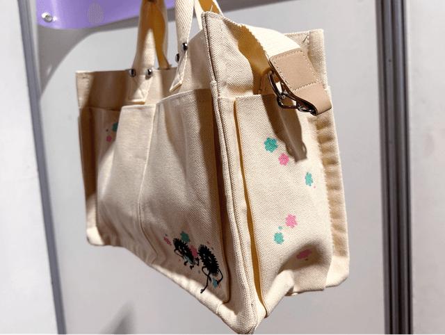 Sac motif Susuwatari - Mon voisin Totoro - Le Voyage de Chihiro 